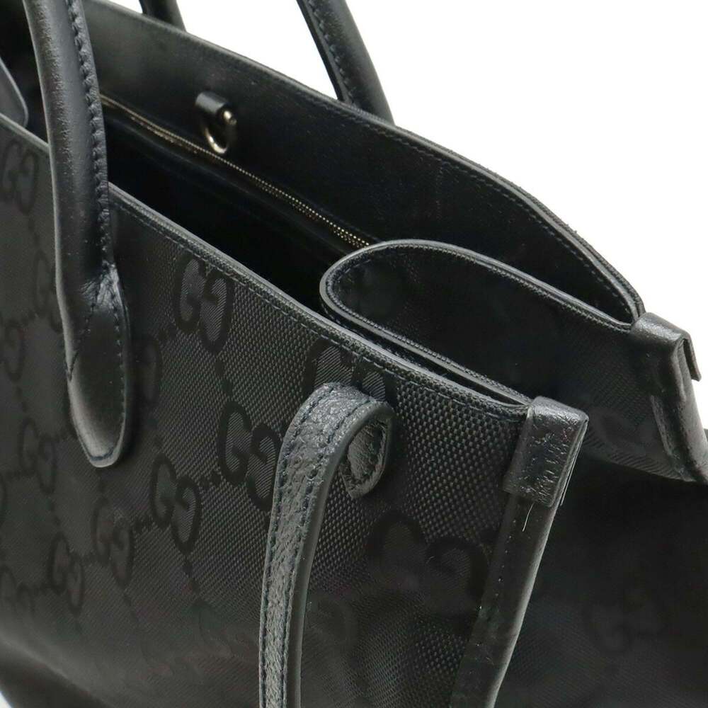 GUCCI Black Leather Shoulder Bag - Picture 9 of 10